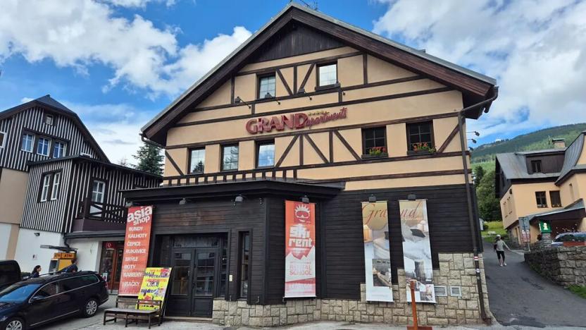 Pronájem obchodního prostoru, Špindlerův Mlýn, 78 m2
