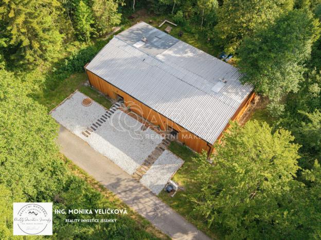 Prodej rodinného domu, Mikulovice, Na Bukovci, 200 m2