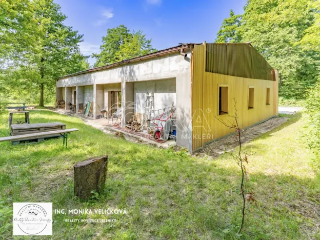 Prodej rodinného domu, Mikulovice, Na Bukovci, 200 m2