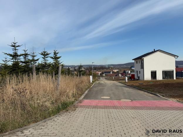 Prodej pozemku pro bydlení, Střelice, Květná, 731 m2