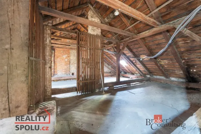 Prodej rodinného domu, Blansko, nám. Svobody, 392 m2