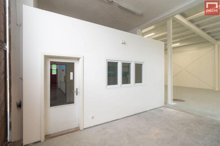 Pronájem skladu, Prostějov, Floriánské nám., 390 m2