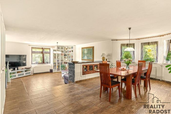 Prodej rodinného domu, Králův Dvůr - Křižatky, 240 m2