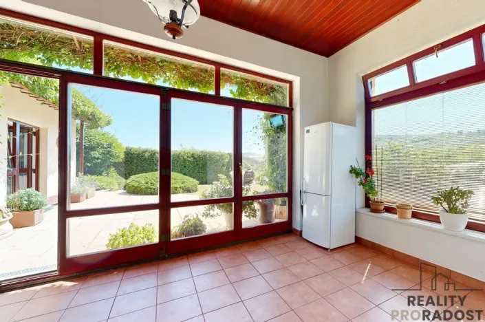 Prodej rodinného domu, Králův Dvůr - Křižatky, 240 m2