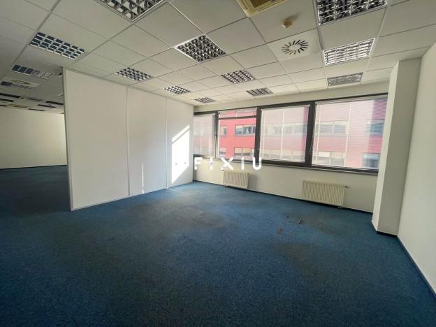 Pronájem kanceláře, Brno - Štýřice, Londýnské náměstí, 250 m2