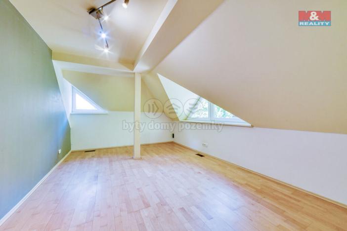 Prodej rodinného domu, Mariánské Lázně - Úšovice, U Zastávky, 232 m2