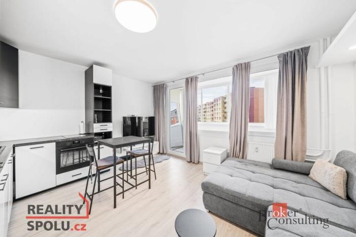 Prodej bytu 1+kk, Plzeň - Bolevec, Kralovická, 32 m2