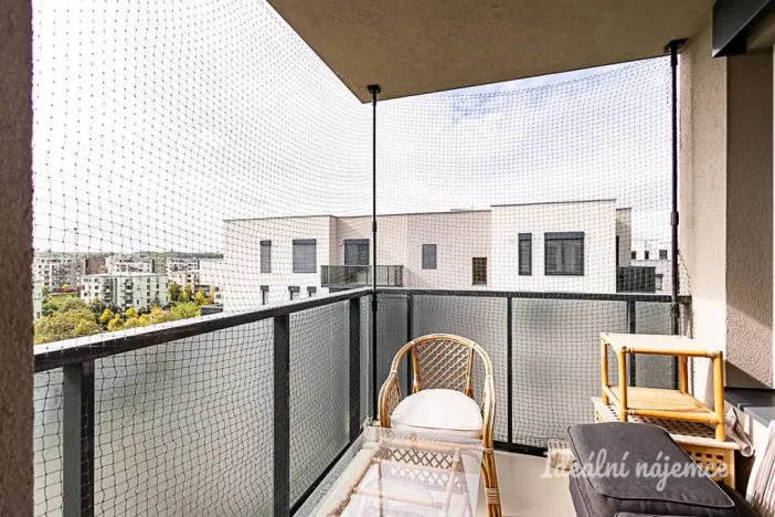 Pronájem bytu 3+kk, Praha - Hloubětín, Waltariho, 75 m2