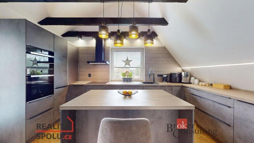 Prodej rodinného domu, Chomutov, 240 m2