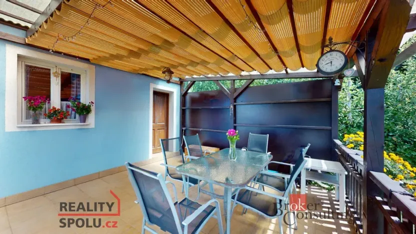 Prodej rodinného domu, Chomutov, 240 m2