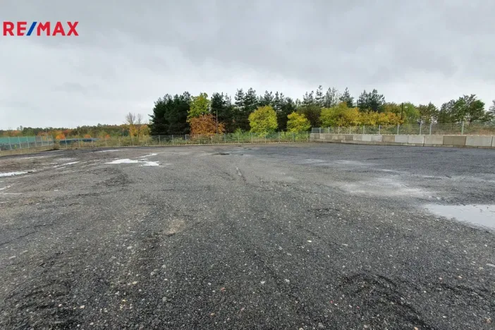 Pronájem pozemku, Praha, 2719 m2