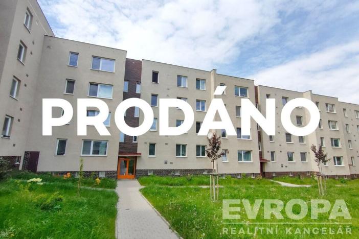 Prodej bytu 2+1, Chvaletice, Kolínská, 45 m2