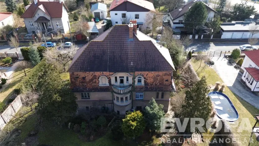 Prodej vily, Plzeň, Karoliny Světlé, 450 m2