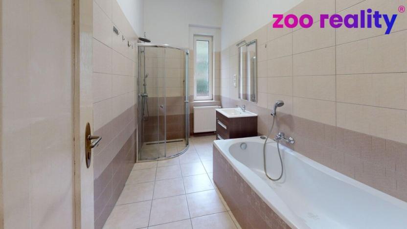 Prodej bytu 4+1, Teplice, Duchcovská, 140 m2