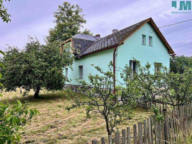 Prodej podílu 1/2 chalupy, Vápenná, 150 m2