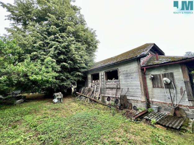 Prodej podílu 1/2 chalupy, Vápenná, 150 m2