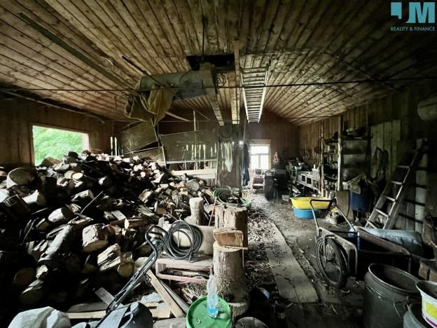 Prodej podílu 1/2 chalupy, Vápenná, 150 m2