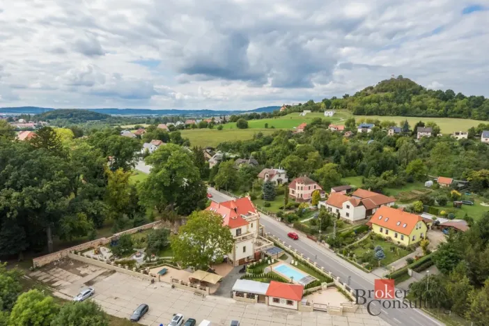 Prodej ubytování, Jičín - Sedličky, 786 m2