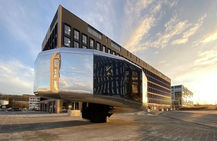 Pronájem kanceláře, Praha - Karlín, Sokolovská, 230 m2