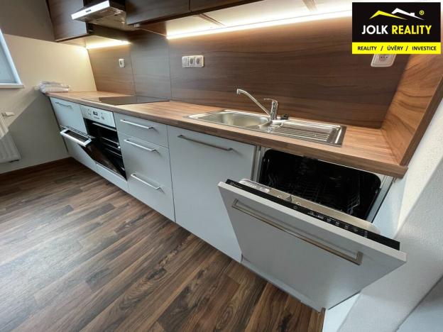 Pronájem bytu 2+kk, Opava, Kačírkova, 53 m2