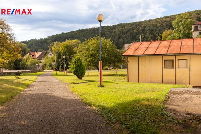 Prodej komerčního pozemku, Podhradí nad Dyjí, 7022 m2
