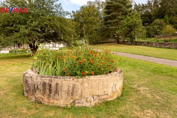 Prodej komerčního pozemku, Podhradí nad Dyjí, 7022 m2