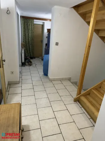 Prodej rodinného domu, Malečov - Horní Zálezly, 280 m2