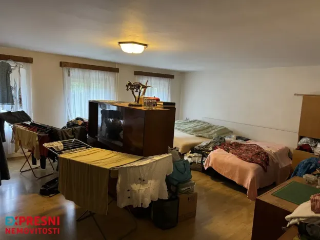 Prodej rodinného domu, Malečov - Horní Zálezly, 280 m2