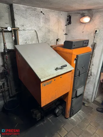 Prodej rodinného domu, Malečov - Horní Zálezly, 280 m2