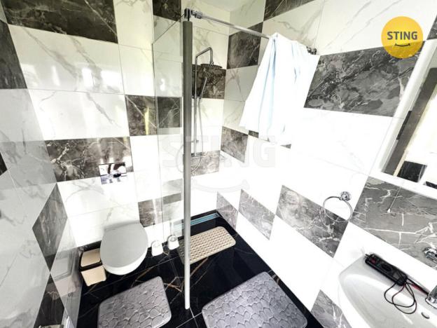 Prodej rodinného domu, Lišov, 160 m2