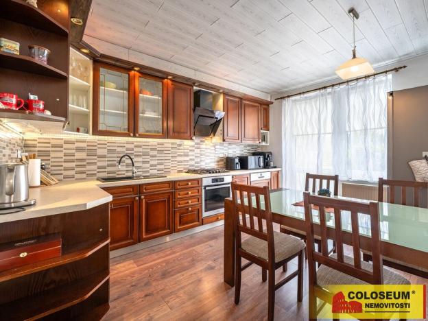 Prodej rodinného domu, Hrušovany nad Jevišovkou, 141 m2