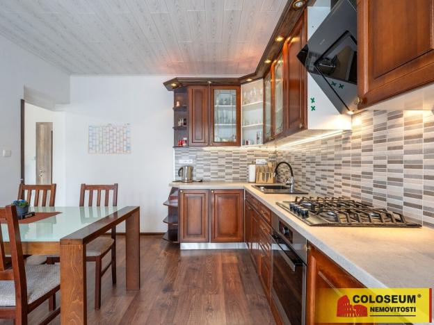 Prodej rodinného domu, Hrušovany nad Jevišovkou, 141 m2