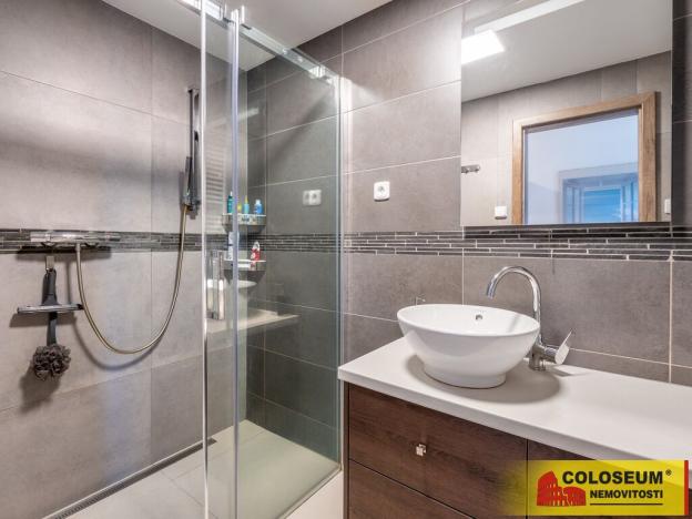 Prodej rodinného domu, Hrušovany nad Jevišovkou, 141 m2