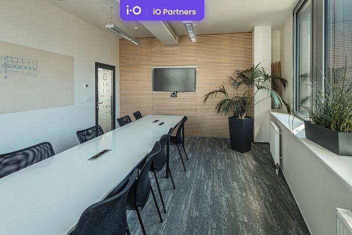 Pronájem kanceláře, Praha - Nusle, Lomnického, 537 m2