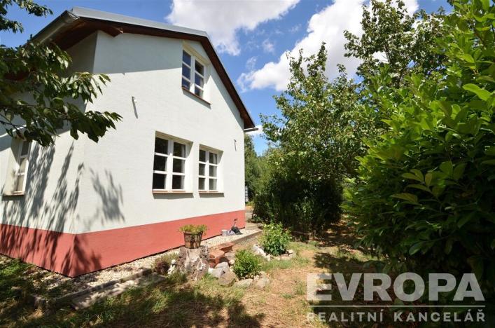 Prodej chaty, Praha - Hrdlořezy, Mezitraťová, 32 m2