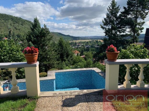 Pronájem vily, Černošice, V Horce, 300 m2