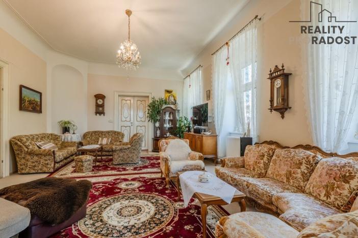 Prodej vily, Kučerov, 292 m2