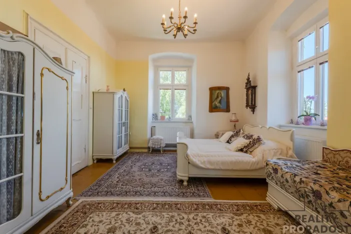 Prodej rodinného domu, Kučerov, 292 m2