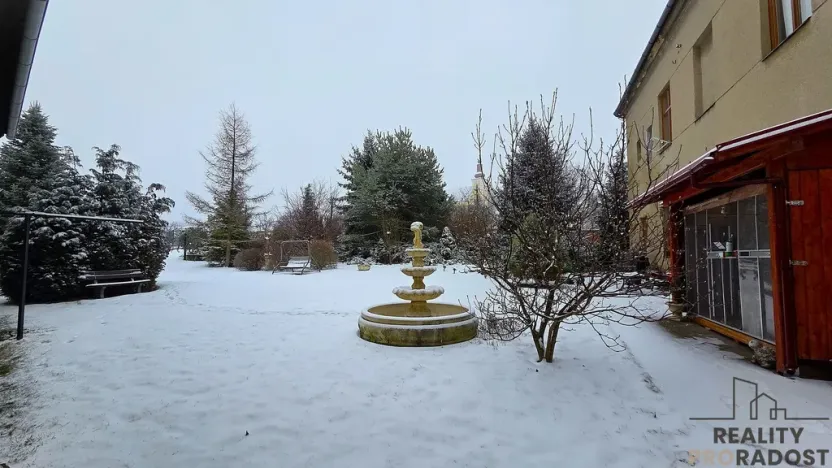 Prodej rodinného domu, Kučerov, 292 m2