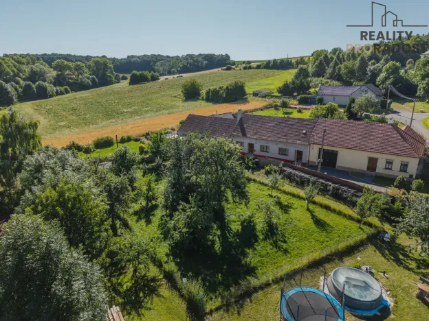 Prodej rodinného domu, Kučerov, 292 m2