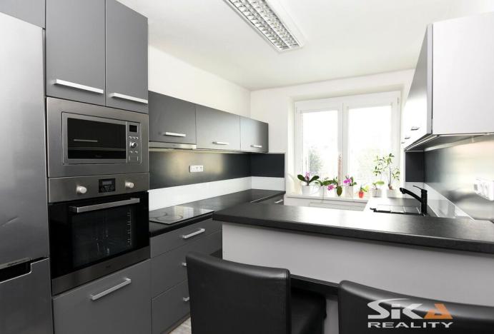 Prodej bytu 2+1, Louny, 55 m2