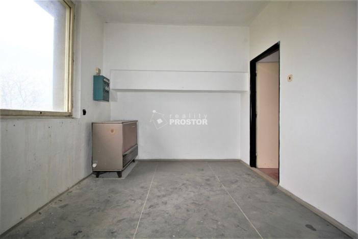 Pronájem skladu, Nučice, K Desítce, 400 m2