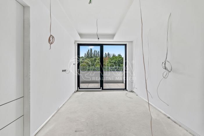 Prodej bytu 3+kk, Praha - Vysočany, Spojovací, 79 m2