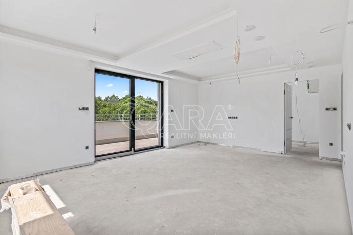 Prodej bytu 3+kk, Praha - Vysočany, Spojovací, 79 m2