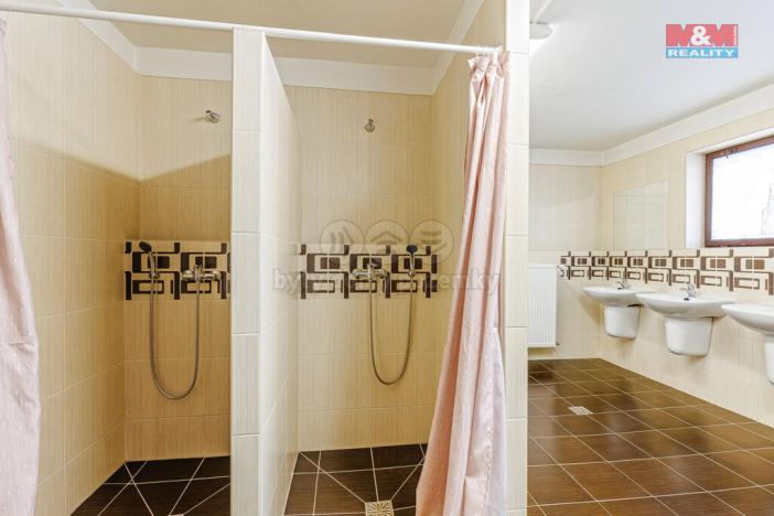 Prodej ubytování, Nové Město na Moravě - Rokytno, 930 m2