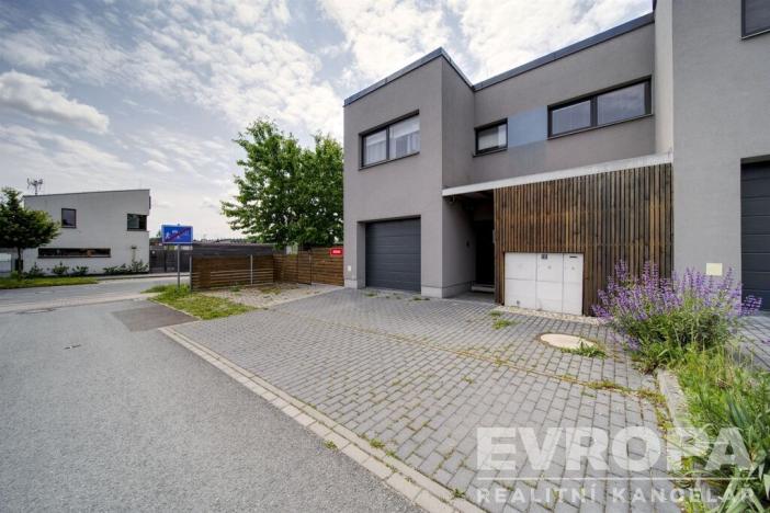 Prodej rodinného domu, Plzeň - Valcha, Jiřičková, 130 m2