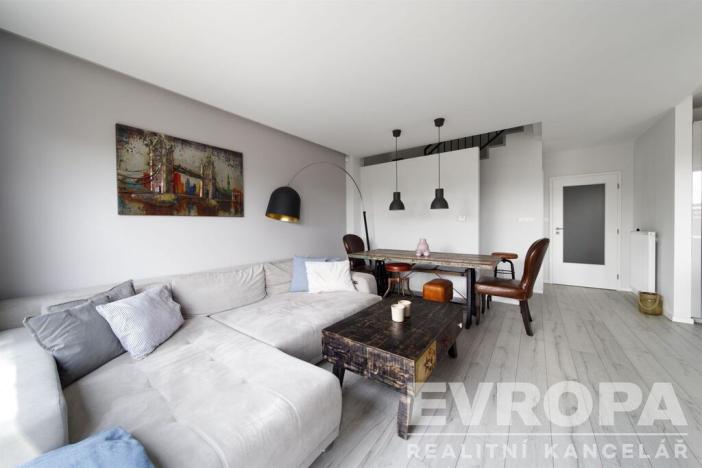 Prodej rodinného domu, Plzeň - Valcha, Jiřičková, 130 m2