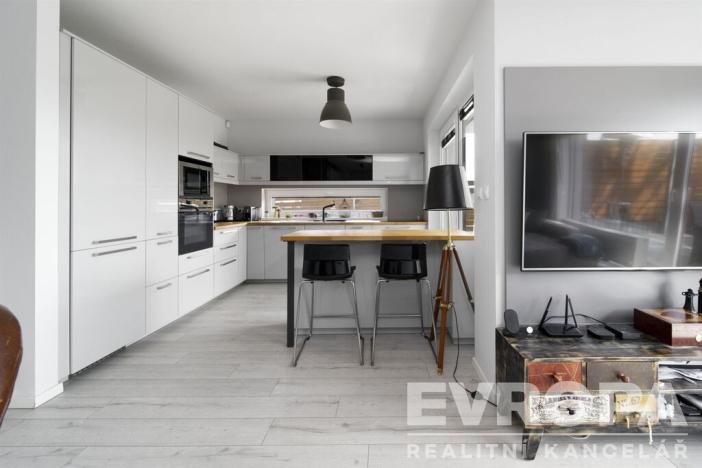 Prodej rodinného domu, Plzeň - Valcha, Jiřičková, 130 m2