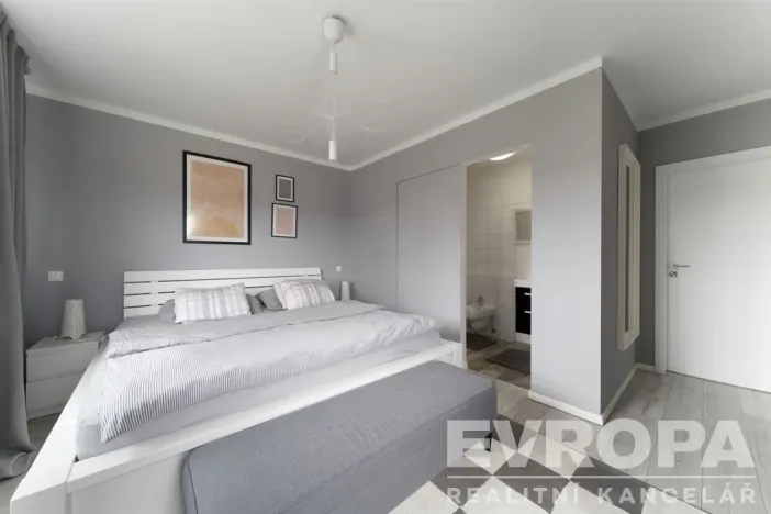 Prodej rodinného domu, Plzeň - Valcha, Jiřičková, 130 m2