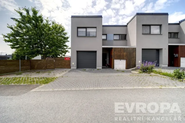 Prodej rodinného domu, Plzeň - Valcha, Jiřičková, 130 m2